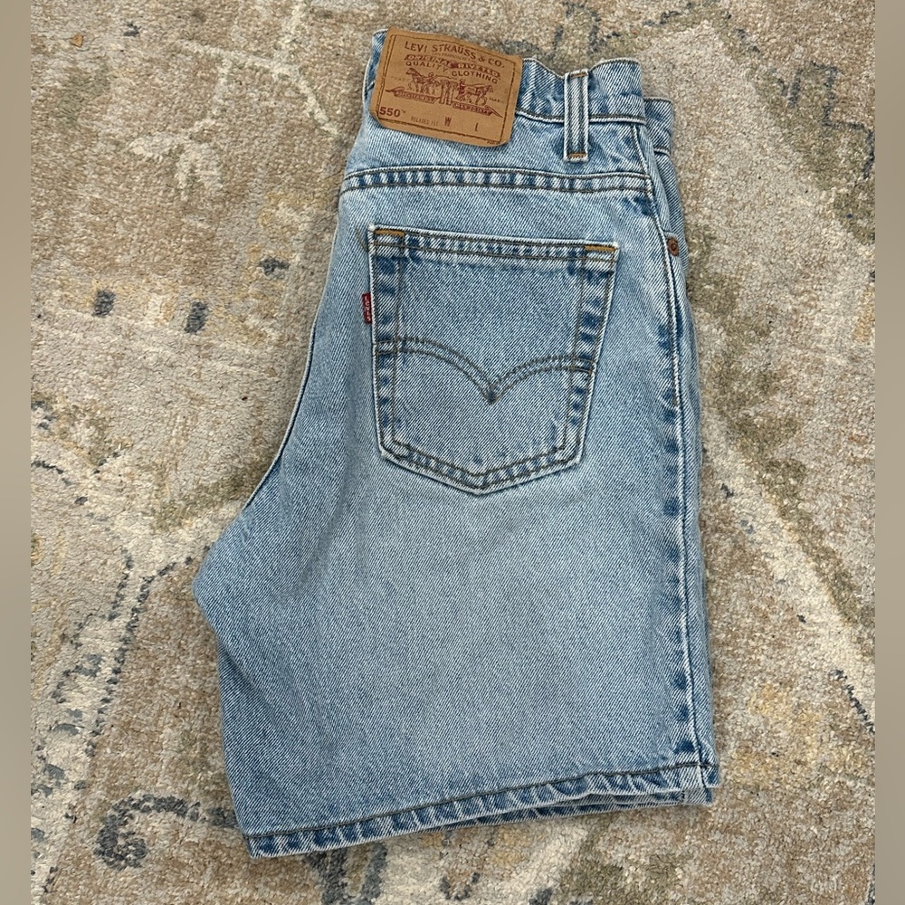 Levi’s 550 Relaxed Fit Vintage Jean Shorts